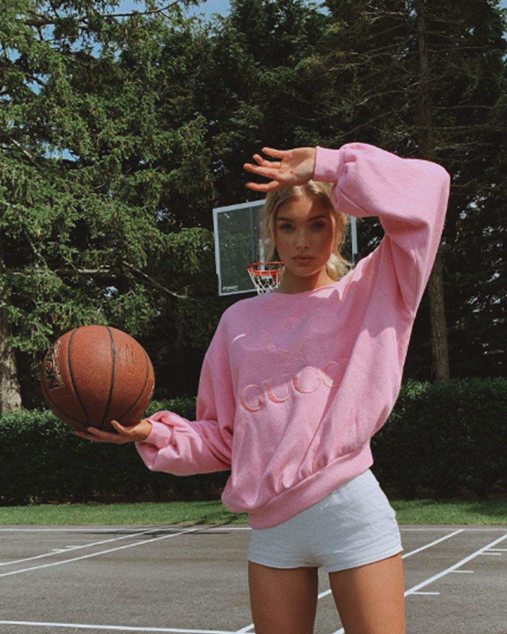 twothousandfeet Crest Sweatshirt - Light Pink